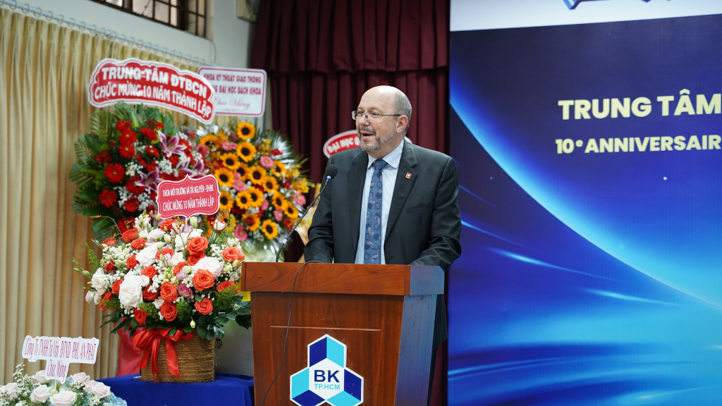 Mr. Thomas Gass (Ambassador Extraordinary and Plenipotentiary of the Swiss Federation in Vietnam) hopes that the cooperation will promote friendly relations between Switzerland and Vietnam.